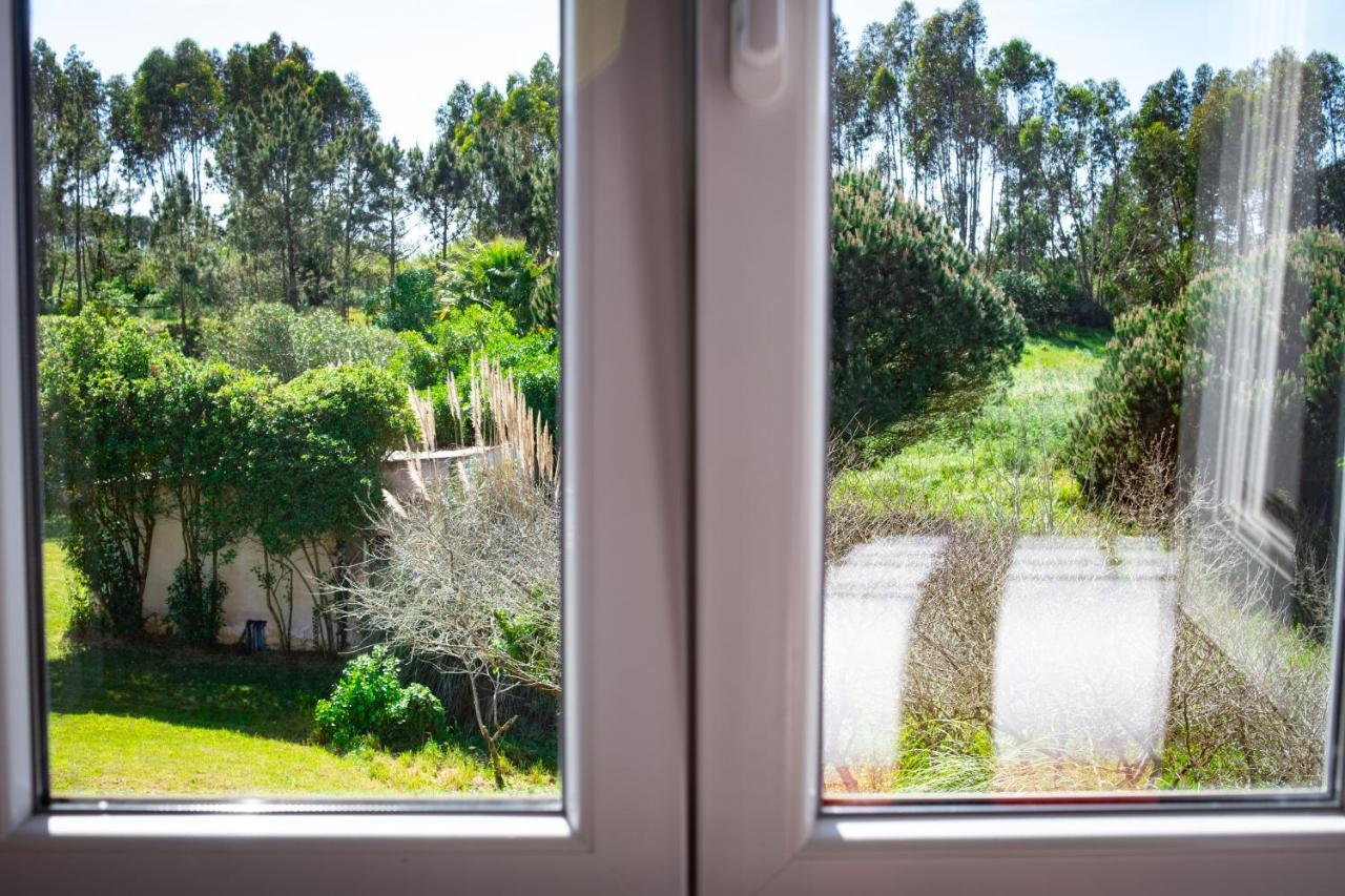 Hotel Rural Quinta Do Juncal Serra d'El-Rei Exteriör bild